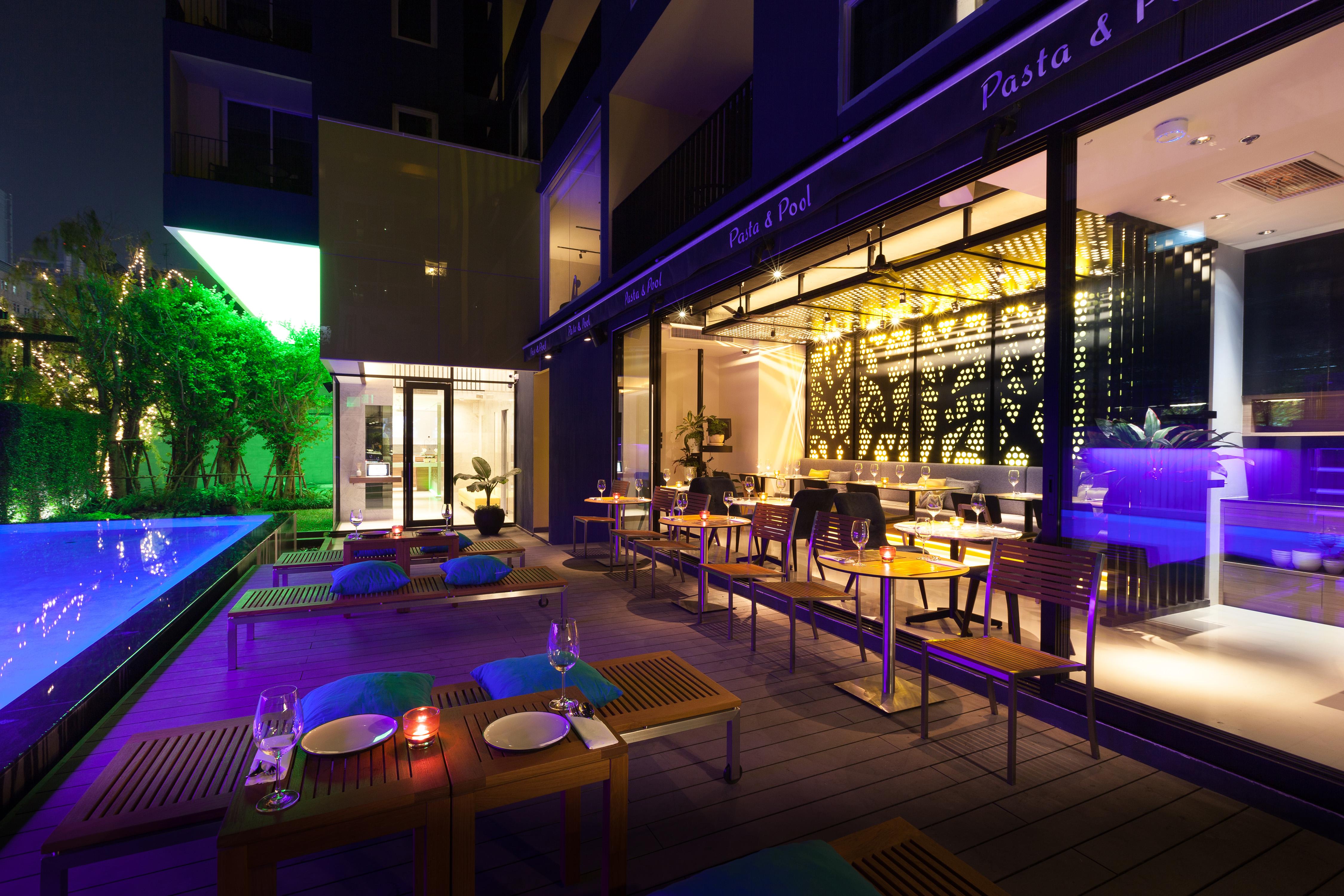 Lit Bangkok Hotel Екстериор снимка