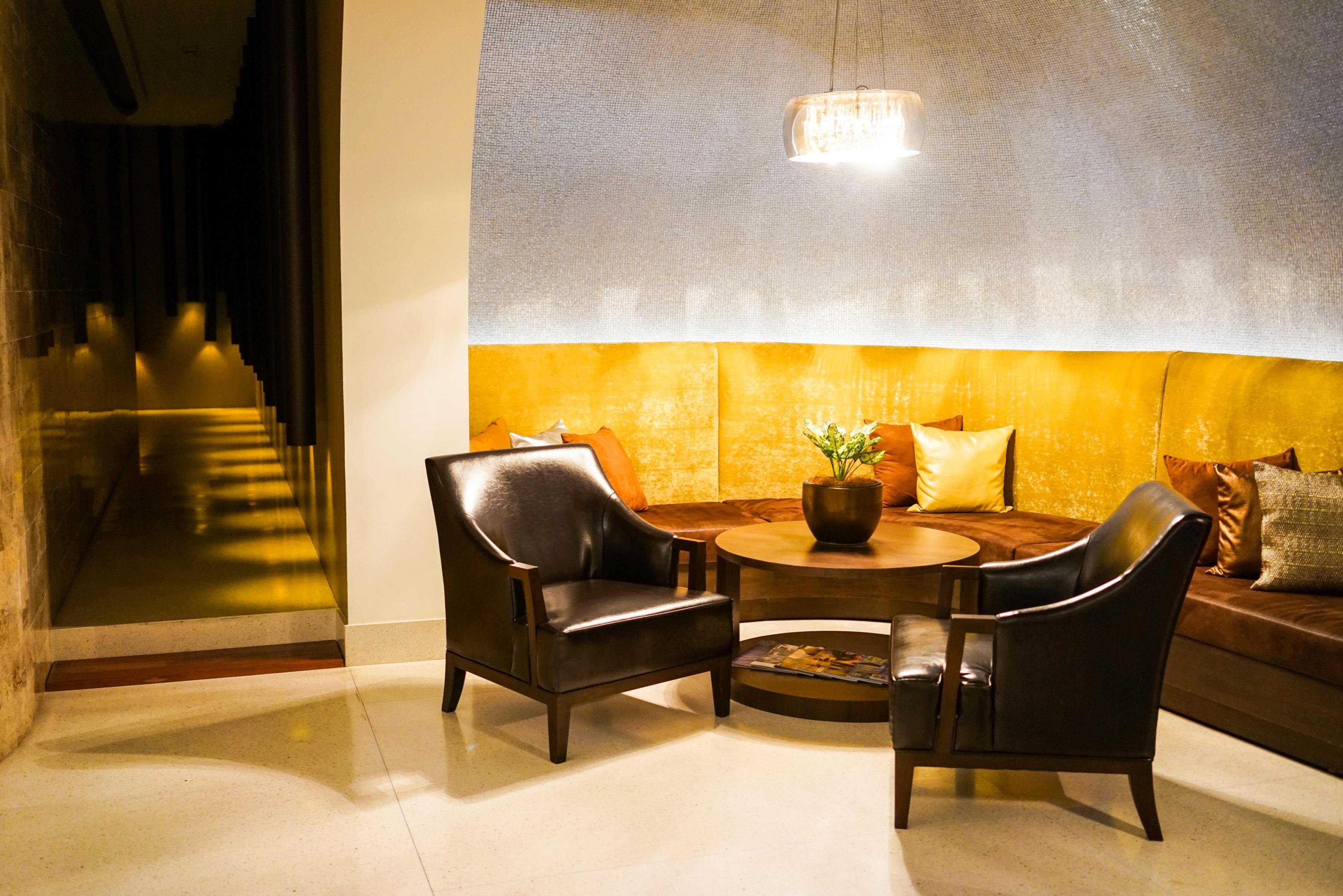 Lit Bangkok Hotel Екстериор снимка