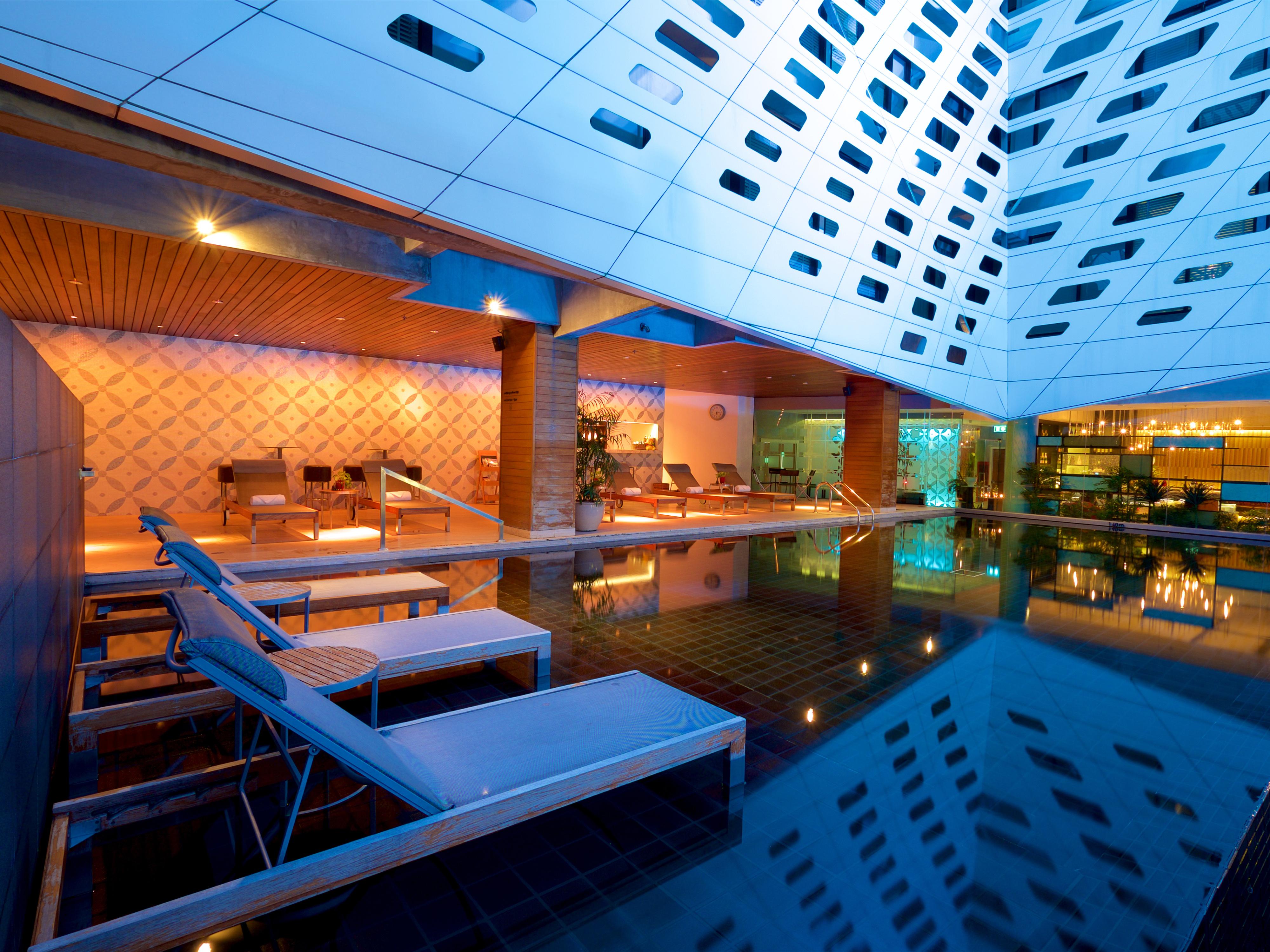 Lit Bangkok Hotel Екстериор снимка