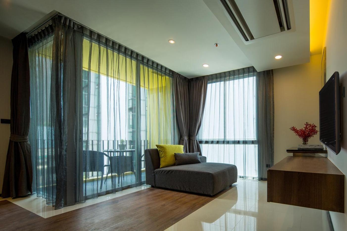 Lit Bangkok Hotel Екстериор снимка